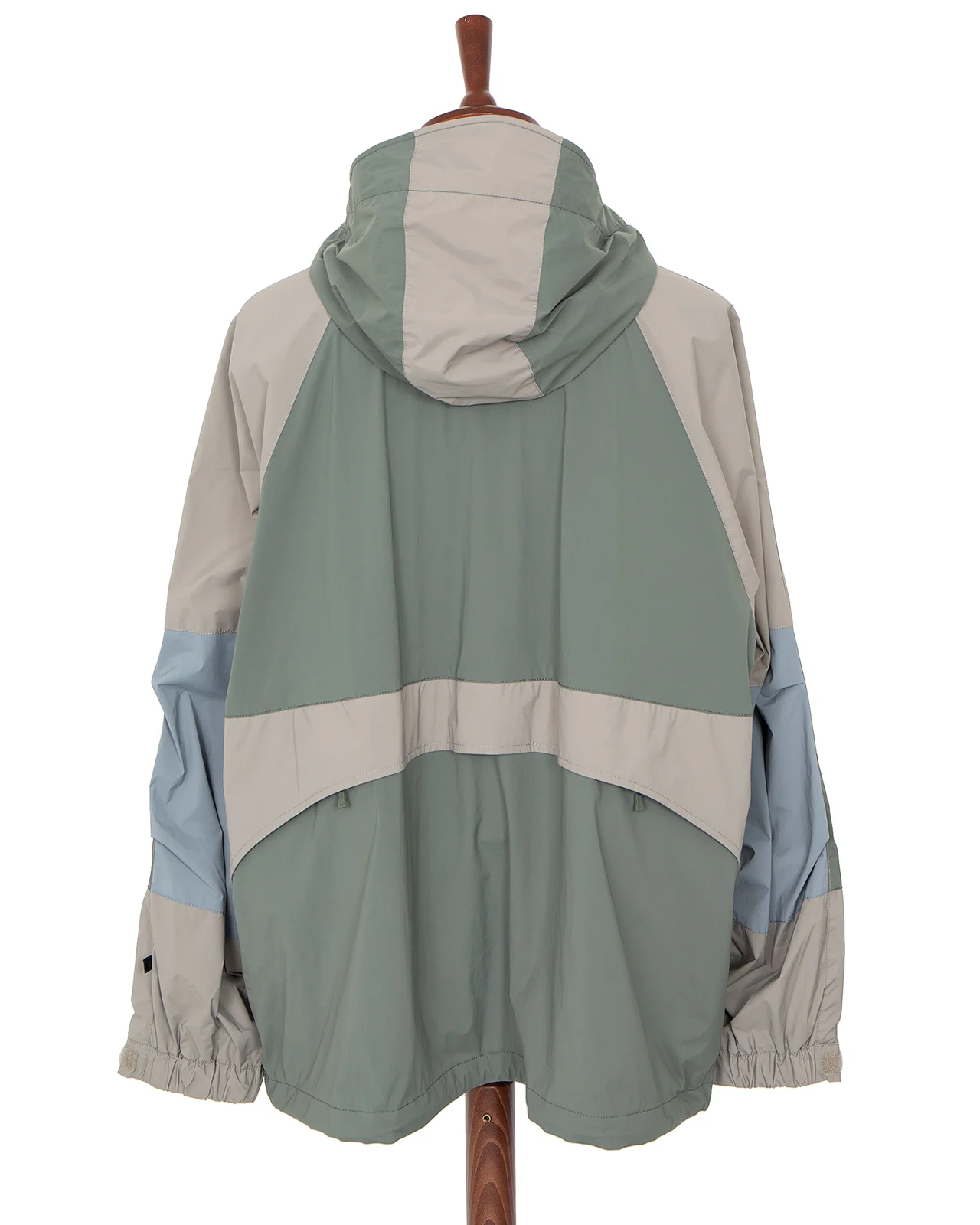 Daiwa Pier39 Tech Storm Mountain Jacket, Sage / Beige / Grey - Image 4