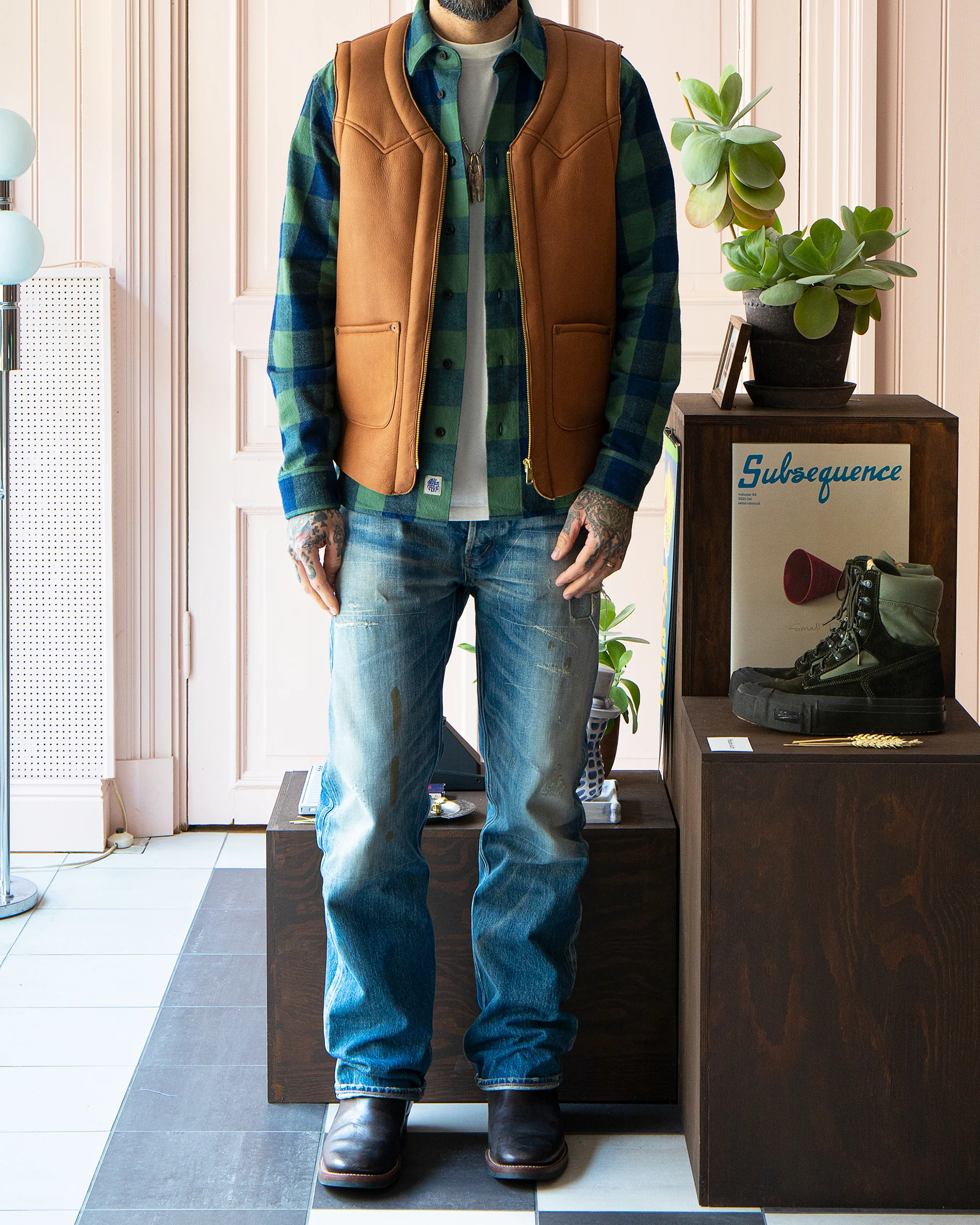 Indigofera Monroe Vest, Cognac Shearling - Image 2