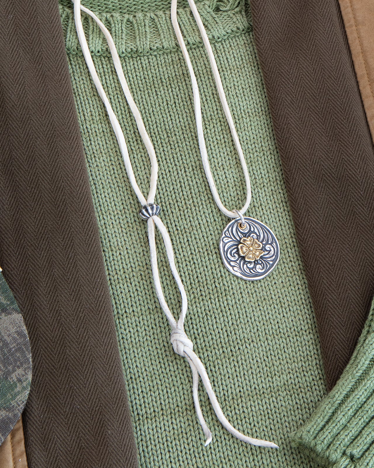 Larry Smith, Silver Shell Concha Bead, S - Image 3